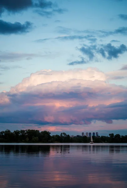 Lindas Nuvens Magníficas Pôr Sol Céu — Fotografia de Stock