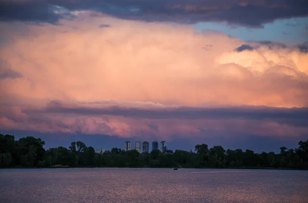 Lindas Nuvens Magníficas Pôr Sol Céu — Fotografia de Stock