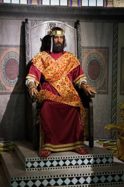 Kyiv, Ukrayna 09.01.2020: Bizans İmparatoru Konstantin VII. Porphyrogennetos (Mor doğumlu Porhyrogenitus) 'un balmumu heykeli)