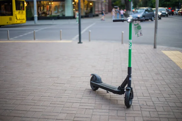 Kyiv Ukraine 2020 Electric Scooter Bolt Public Use City — Stock Photo, Image