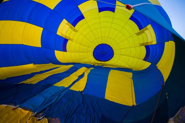 Grande Balão Jaz Chão — Fotografia de Stock