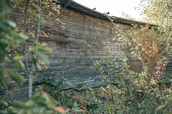 Velha Pista Bobsleigh Madeira Abandonada Verão Luz Dia — Fotografia de Stock