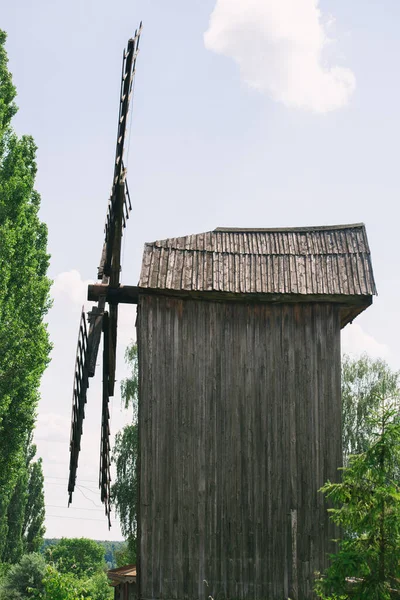 Alte Holzmühlen Umgeben Von Natur — Stockfoto