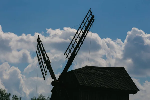 Alte Holzmühlen Umgeben Von Natur — Stockfoto