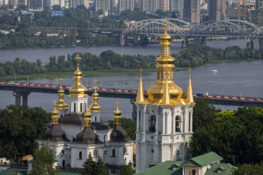 Ortodoks Kilisesi manzarası Kiev Pechersk Lavra