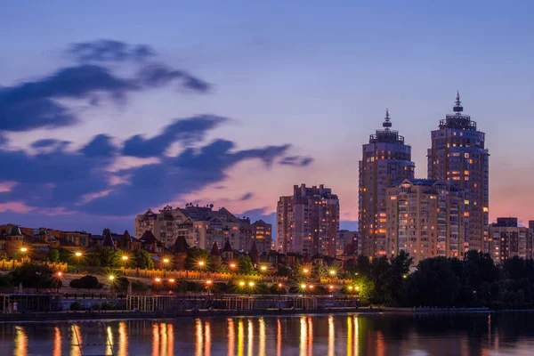 Bright Night Embankment Banks Dnieper Obolon — Stock Photo, Image