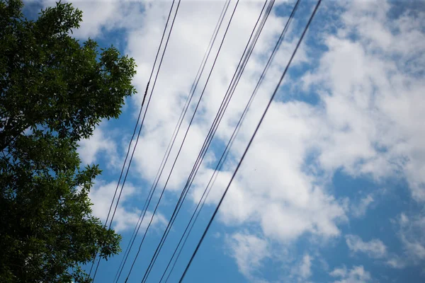 Kabels Elektriciteit Leveren Aan Stad — Stockfoto