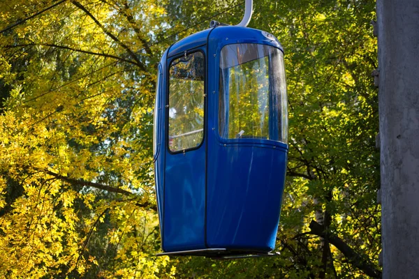 Sovyet fütüristik teleferiği Gorky Park, Kharkov 'da.