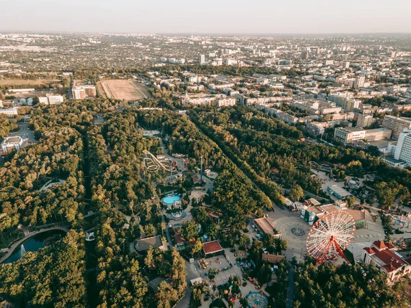 Αεροφωτογραφία Του Gorky Park Και Του Τροχού Του Λούνα Παρκ — Φωτογραφία Αρχείου