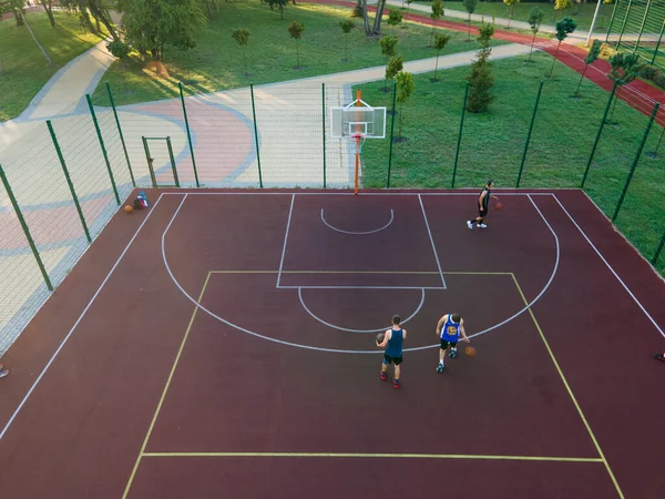 Vista Aérea Una Cancha Baloncesto Aire Libre —  Fotos de Stock