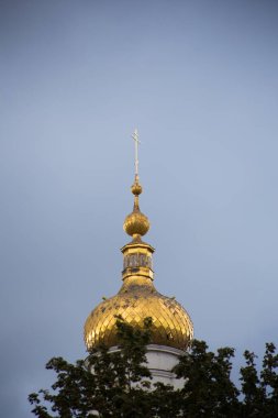 Kharkiv 'in merkezindeki Dormition Katedrali