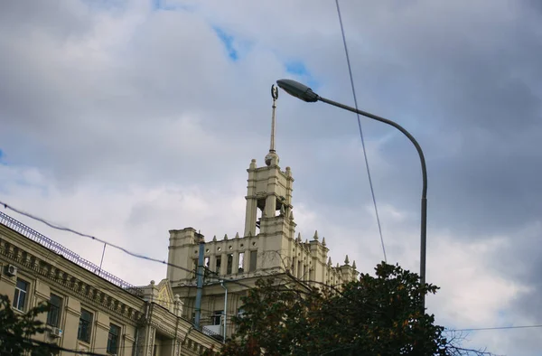 Haus Mit Kirchturmspitze Stalinistischen Empire Stil Zentrum Von Charkow — Stockfoto