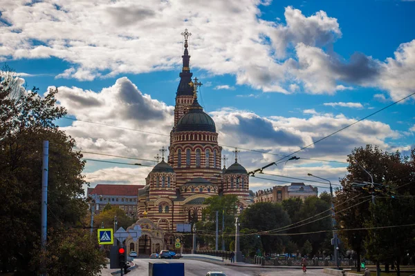 Święta Katedra Zwiastowania Centrum Charków — Zdjęcie stockowe