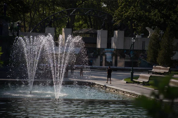 Fontänen Parken Staden — Stockfoto