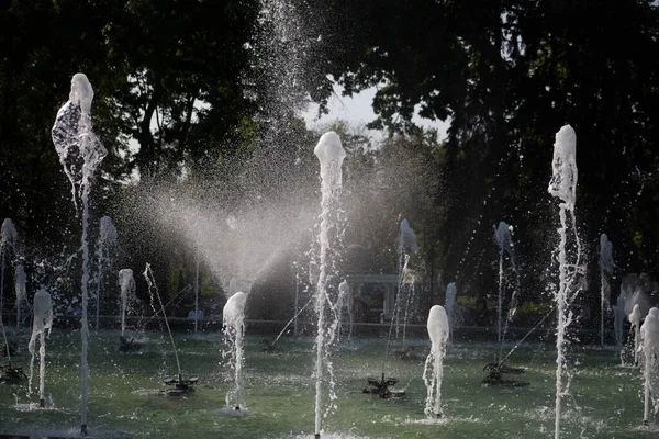 Fontana Nel Parco Della Città — Foto Stock