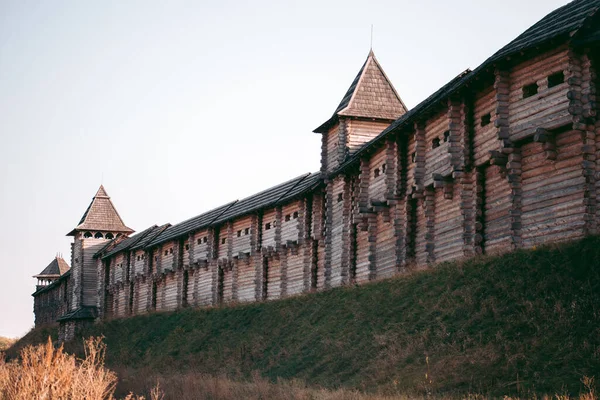 Blick Auf Die Hölzerne Mittelalterliche Festung Nachmittag — Stockfoto