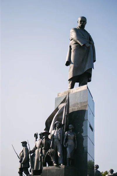 Monumento Taras Shevchenko Jarkov —  Fotos de Stock