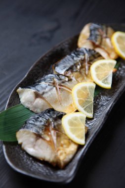 Japon kızarmış uskumrusu.