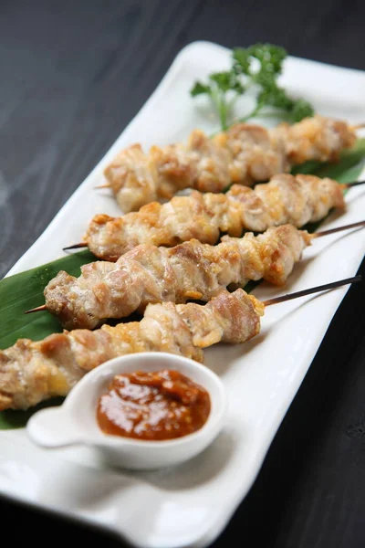 Japon tavuk barbeküsü YAKITORI