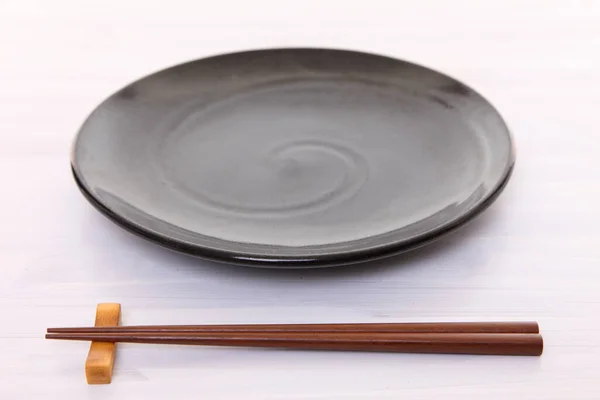 Plato Japonés Vacío Con Palillos — Foto de Stock