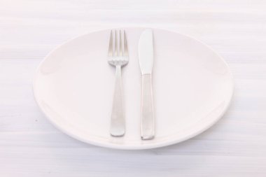 Bıçak ve çatalın anlamı FİSHED