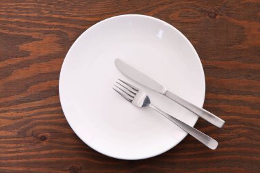 Bıçak ve çatalın anlamı FİSHED