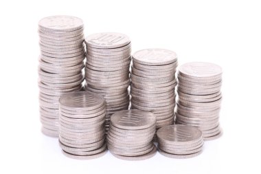 istiflenmiş Japon 100 yen sikkeleri aşağı adım grafiği 