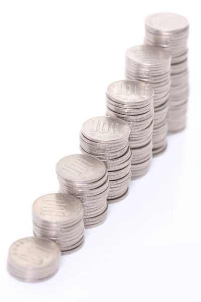 Monete Accatastate Giapponesi 100 Yen Grafico Passo Passo — Foto Stock