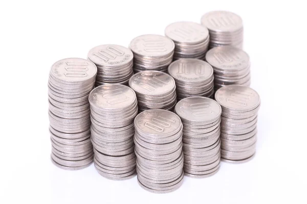 istiflenmiş Japon 100 yen sikkeleri