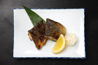 kavrulmuş taze Okhotsk uskumru Atka