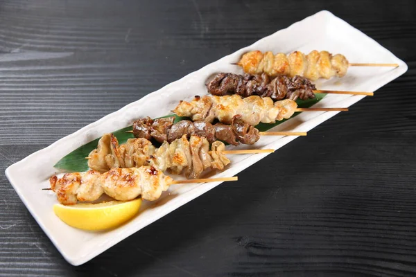 Japon tavuk barbeküsü YAKITORI
