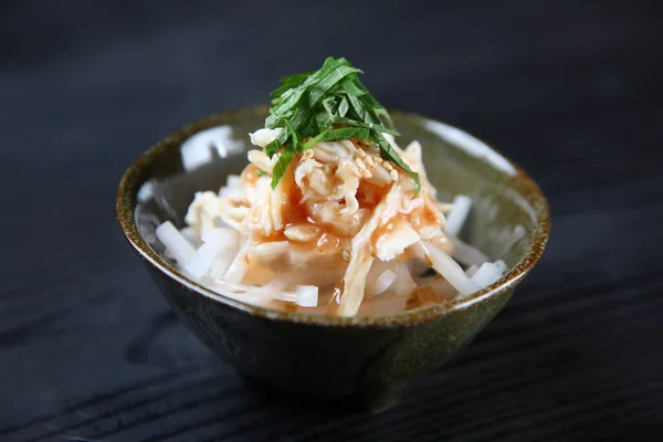 Steamed Chicken Radish Salad — Stock Photo, Image