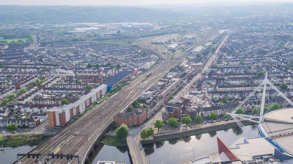 Cardiff 'in hava manzarası, Galler şehir merkezi.