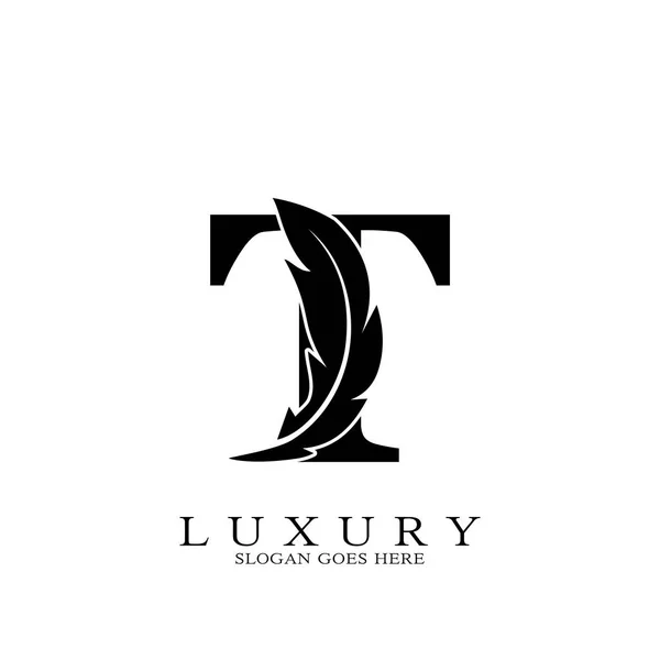 Hukuk sektörü için Monogram T Logosu Lüks tüy vektör tasarımı.