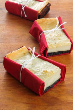 Lezzetli tatlı cheesecake dilim