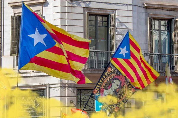 Barcelona, Katalonya, İspanya. 29 Eylül, 2018. Barcelona Merkezi Bağımsızlık hakları olduğunu iddia eden insanlar.