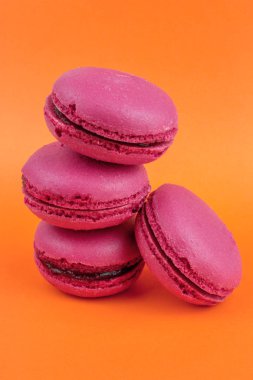 Lezzetli tatlı ahududu macarons
