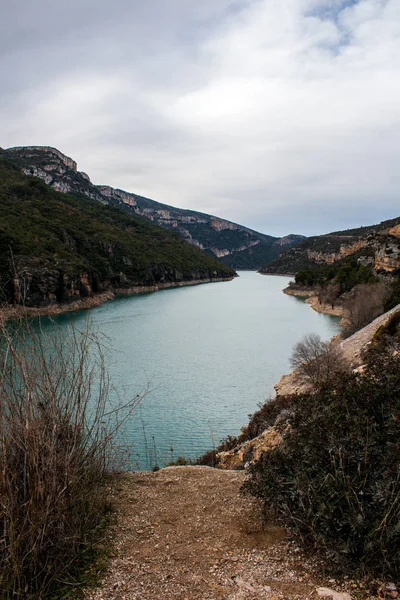 Een Uitzicht Prachtige Lake — Stockfoto