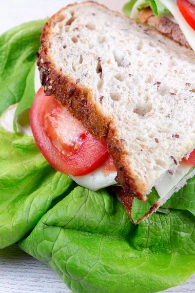 Sandwich Bread Cheese Tomatoes Salad White Wooden Table — Stock Photo, Image