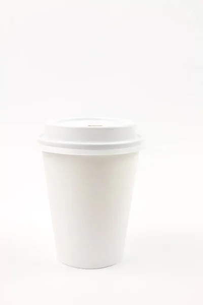 Taza Papel Para Café Bebida Caliente Aislada Sobre Fondo Blanco —  Fotos de Stock