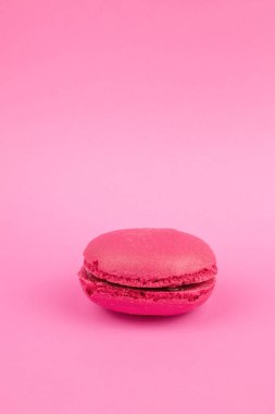 Lezzetli tatlı ahududu macarons