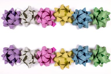 Renkli Hediyelik Noel için beyaz izole şeritler