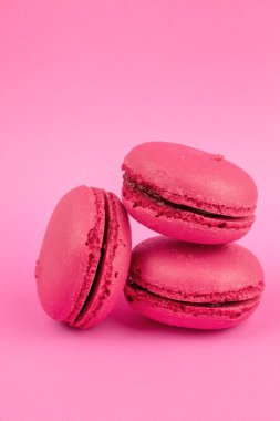 Lezzetli tatlı ahududu macarons