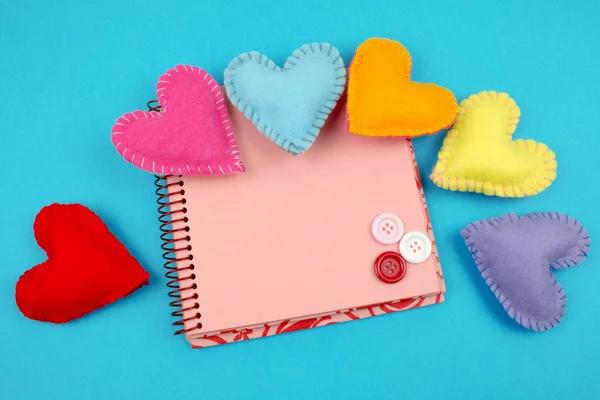 Top View Pink Notepad Buttons Hearts Blue — Stock Photo, Image