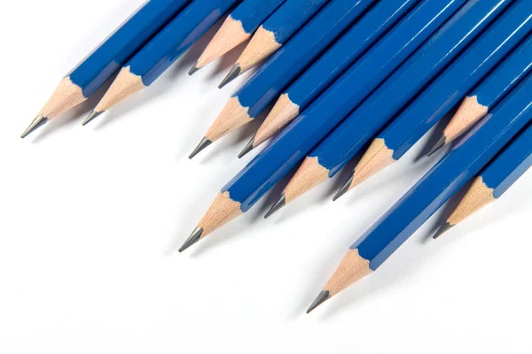 Blaue Bleistifte Isoliert Auf Weißem Hintergrund — Stockfoto