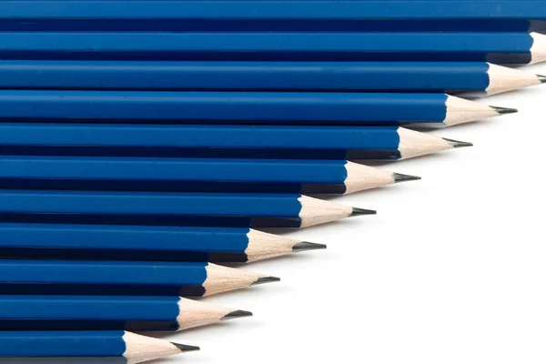 白い背景に分離された青鉛筆 — ストック写真