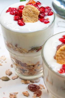 lezzetli yoğurt ve granola Kupası