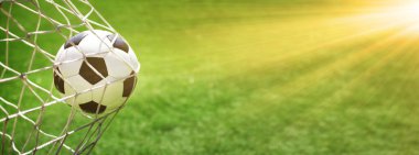 Deri top ile geleneksel futbol oyunu