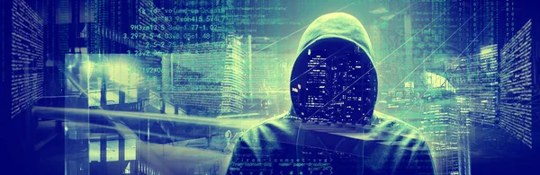 Hacker Imprime Código Teclado Laptop Para Invadir Ciberespaço — Fotografia de Stock