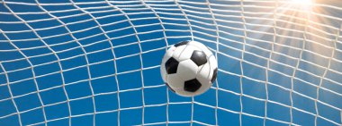 Deri top ile geleneksel futbol oyunu